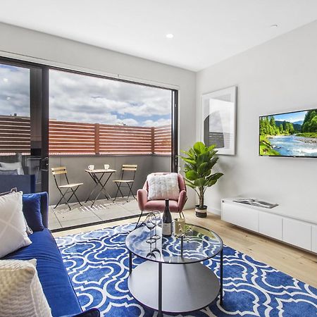 Boutique Apartment In Quiet, Sought-After Suburb Carnegie Bagian luar foto